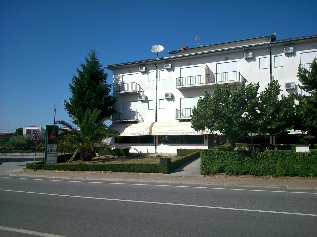 A Muralha Almeida Esterno foto